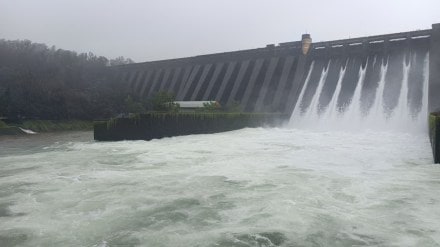 satara flood warning dam water release