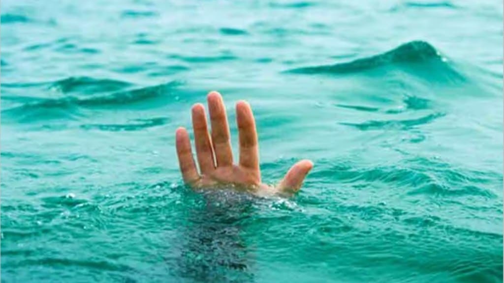 boy drowned thane news in marathi
