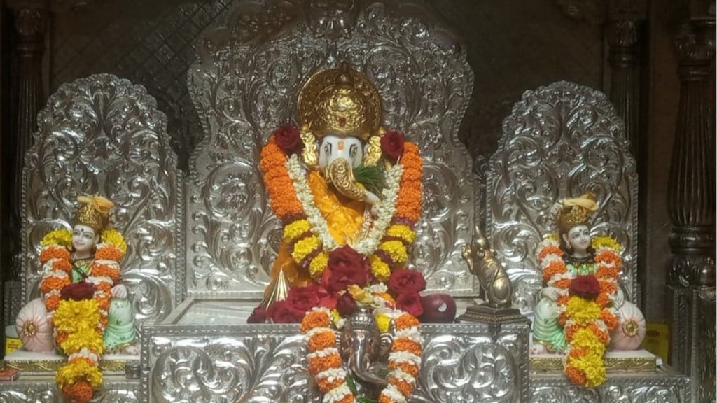 Ganpati temple Dombivli loksatta