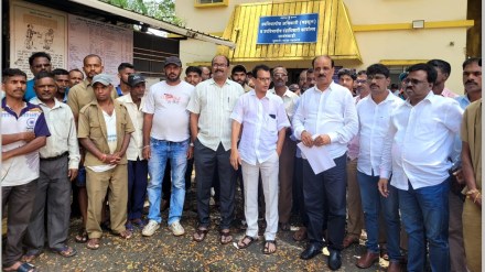sawantwadi municipal council cleaning staff agitation