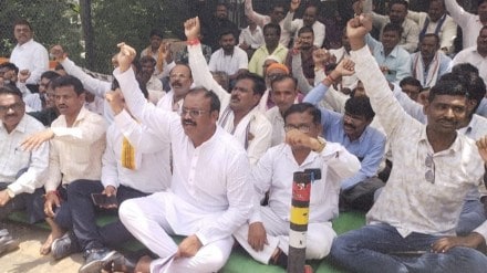 akola labor agitation