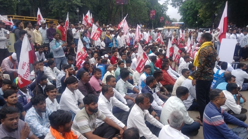 nashik tribal union morcha