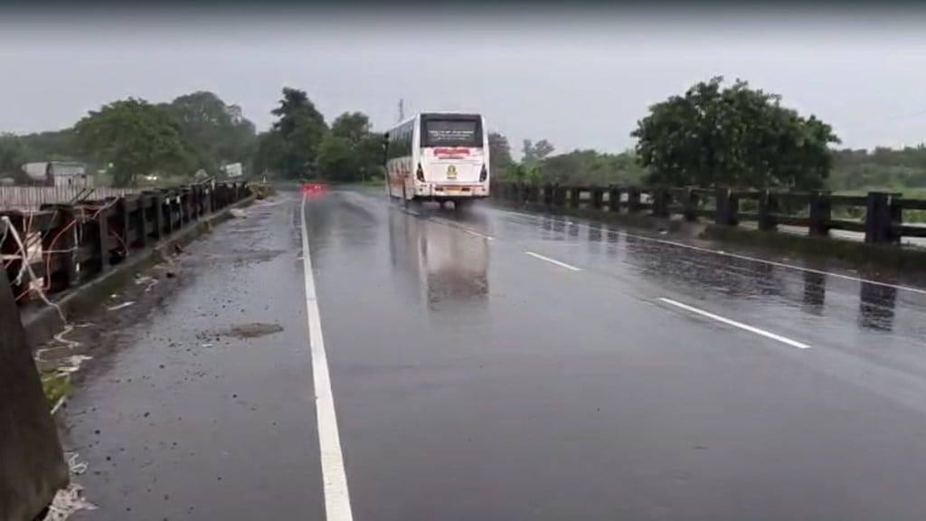 Mumbai goa national highway traffic