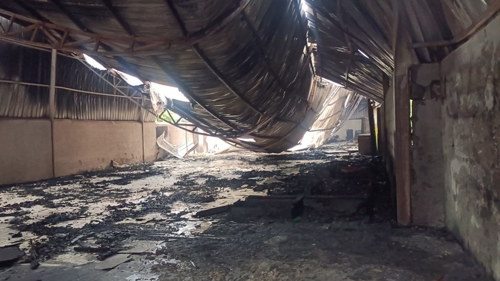 newasa fire five dead news in marathi