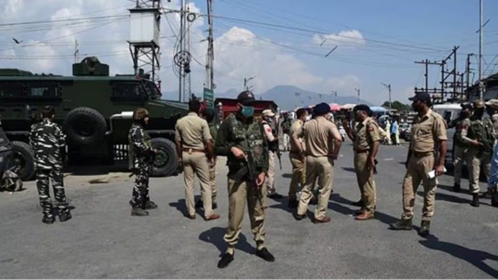 jammu kashmir police raid 8 places sarla bhatt murder