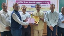राहाता : लोणीतील विखे महाविद्यालयास विद्यापीठाचा क्रीडा पुरस्कार