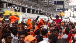 मनोज जरांगे पाटलांची गाणी वाजवून आंदोलकांचा जल्लोष; हाय तलवारीची धार, जरांगे पाटील एक नंबर