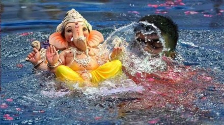 Police to ban vehicles near bhayander stations east and west area during ganesha immersion