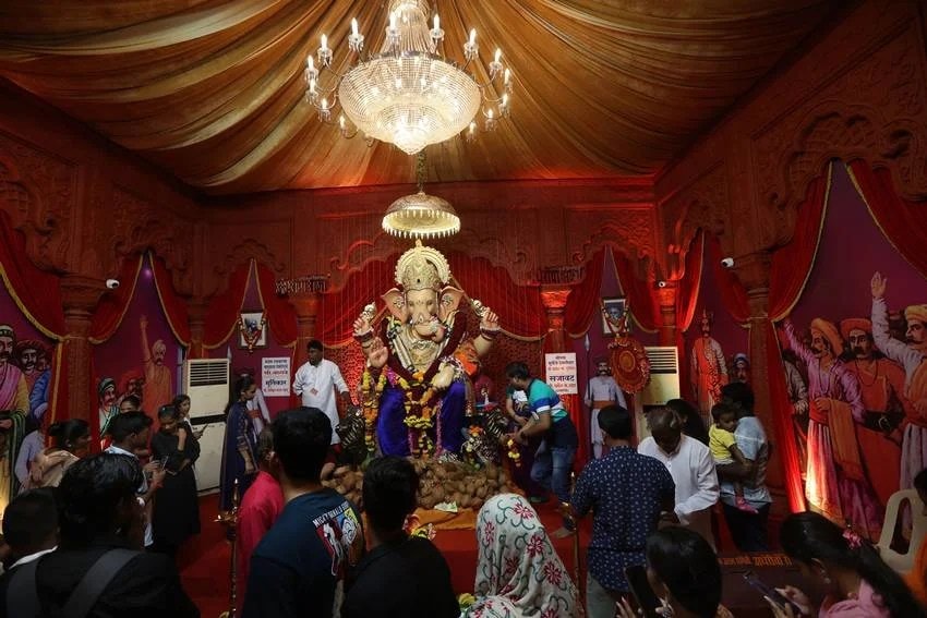 ganesh chaturthi lord ganesha ten most famous temples india and other countries