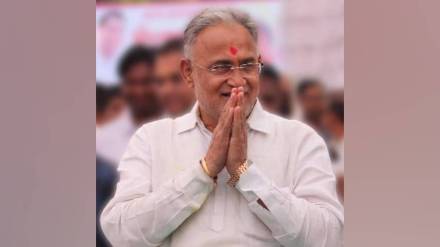 While interacting with reporters in Nandurbar, Raghuvanshi criticized Dr. Gavit While interacting with reporters in Nandurbar, Raghuvanshi criticized Dr. Gavit