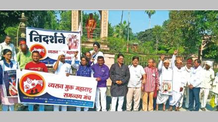 Loksatta lokrang Alcohol Prohibition Laws Prohibition Act 1949 Government License