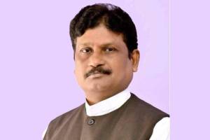 ex ubt MLA Shivajirao Chothe