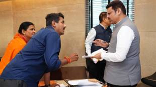 Deepali Chitte meet devendra fadnavis