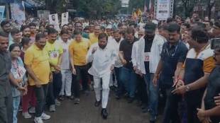 Eknath Shinde runs for marathon