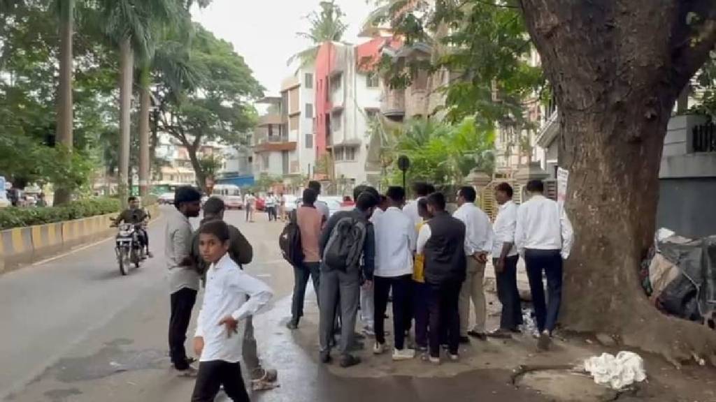 Pimpri-Chinchwad: Three workers died of suffocation in chamber