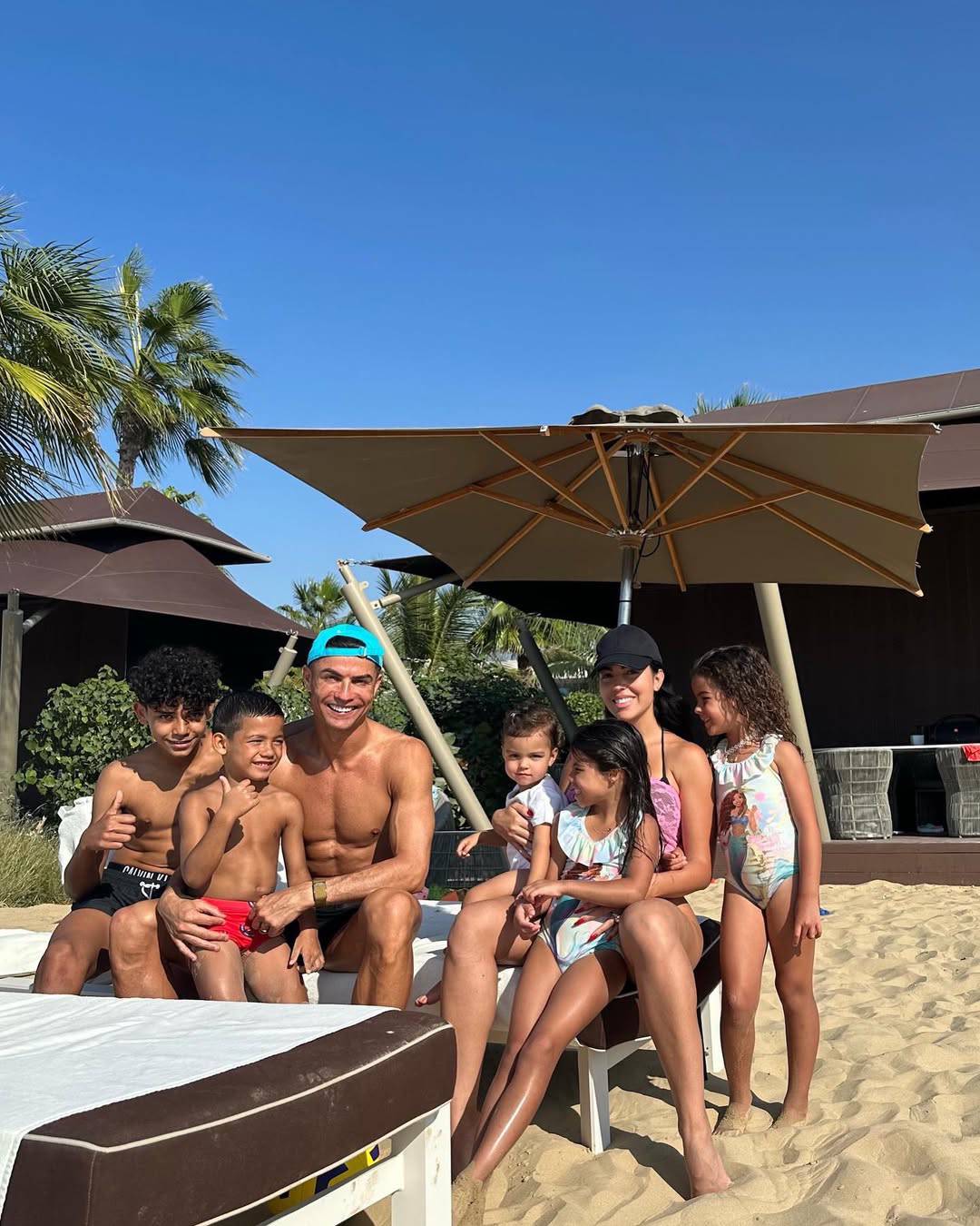 cristiano ronaldo girlfriend, giorgina rodriguez, cristiano ronaldo engagement