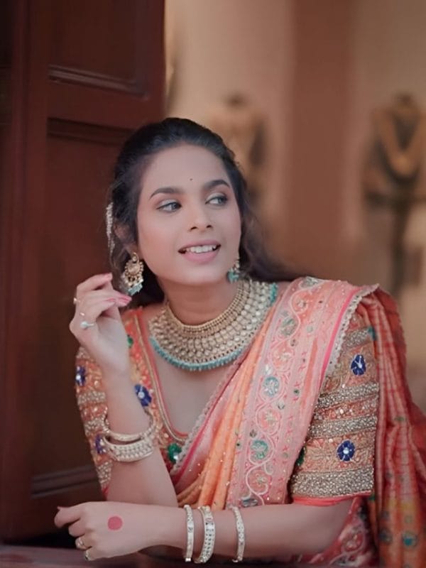 Amruta dhongade new reel video