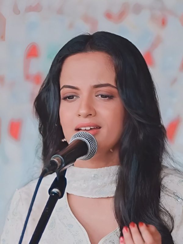 Ketaki mategaonkar raina beeti jaye song