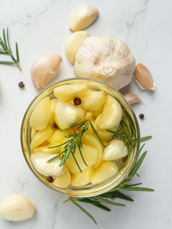 garlic oil for treatment