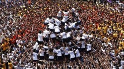 Dahi Handi 2025 : दहीहंडी उत्सवाला गालबोट… दहीहंडी बांधताना तरुणाचा मृत्यू, विविध ठिकाणी ३० जण जखमी