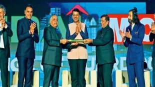 Chief Minister Devendra Fadnavis reprimands developers for houses being expensive after concessions Mumbai print news