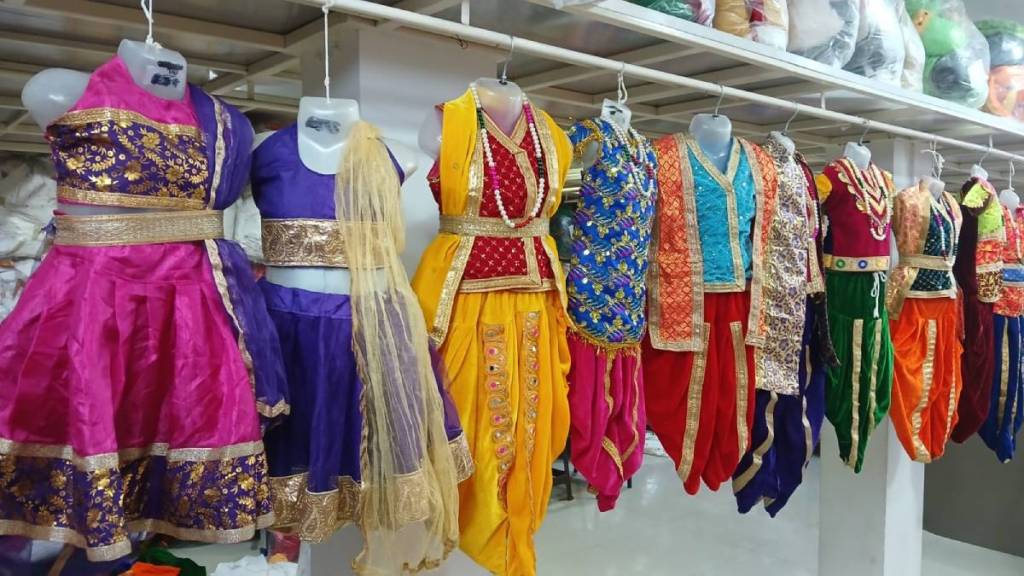 Krishna costumes demand increasing on Gokulashtami