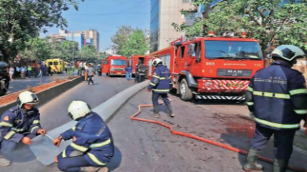 Maharashtra Fire Service recruitment, Fireman training Maharashtra, Sub-Station Officer course, Fire Prevention Officer eligibility, Maharashtra fire department jobs, Fire service online application 2025, Fireman physical criteria Maharashtra,