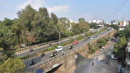 railway flyover in Chinchwad