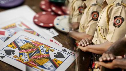 Pimpri-Chinchwad: Police raid gambling den