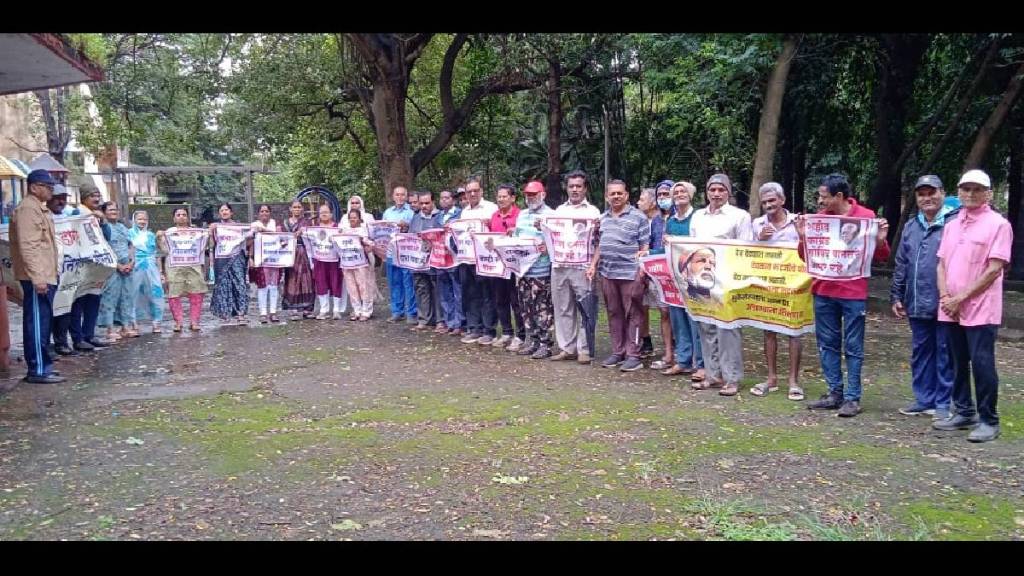 Arrest the masterminds behind Dabholkar, Pansare murders; Demand during morning walk in Kolhapur