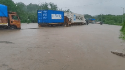Ghodbandar waterlogging, Thane real estate issues, Ghodbandar flood problems, Thane property development risks, Ghodbandar environmental concerns, Thane heavy rainfall impact,