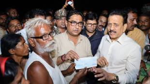 Disaster Management Minister Girish Mahajan visits heavy rain-affected Hasnal village in Mukhed taluka of Nanded district
