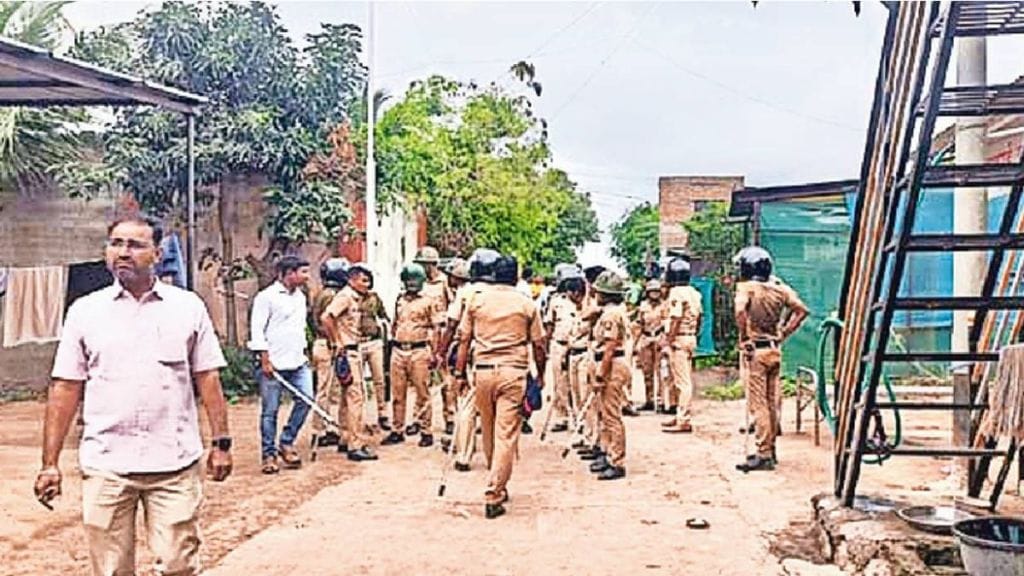 Communal tension escalates on Pune-Solapur highway as groups clash in Yavat village  over objectionable social media post