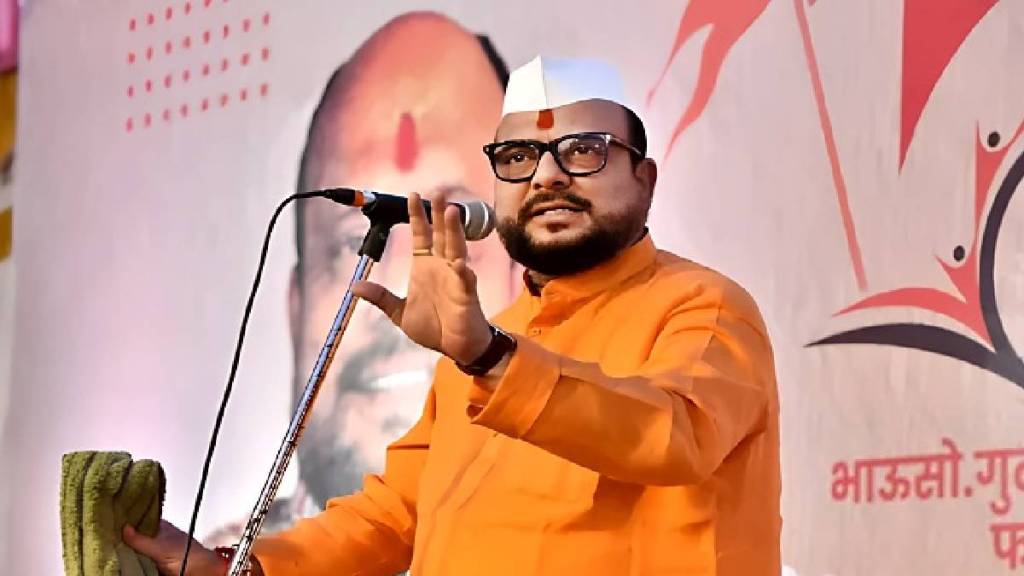 Gulabrao patil criticized government officers and workers during event at jalgaon
