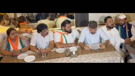 MLA Dr. Jitendra Awhad arriving for lunch at Jai Malhar Hotel