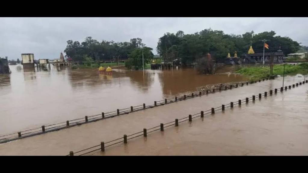 Water entered the small bridge of Panchganga river in Ichalkaranji