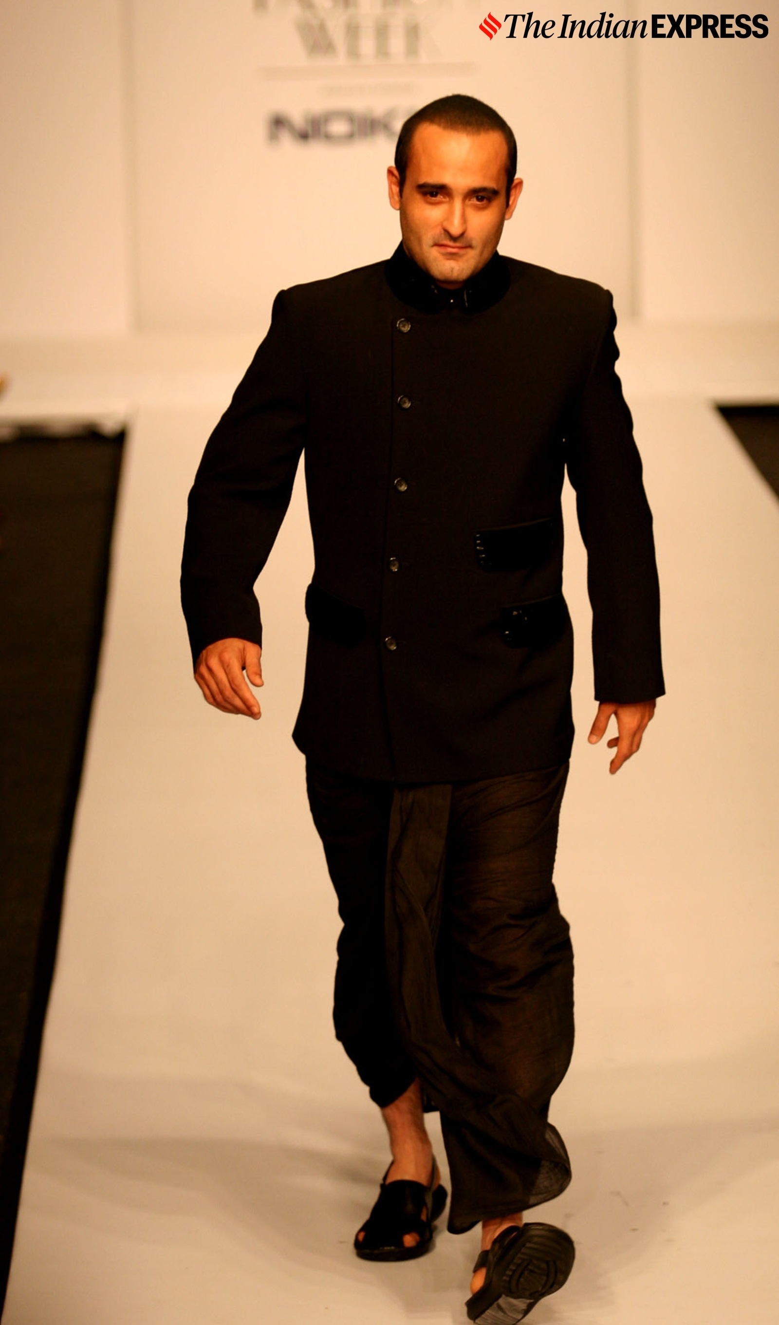 Actor Akshaye Khanna, known for his nuanced performances and reserved nature, once shared a thought-provoking perspective on success, a viewpoint that resonates far beyond Bollywood. (Express archive photo)