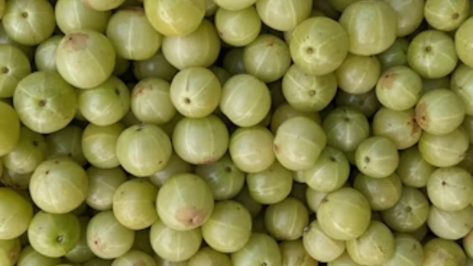 health, gooseberries