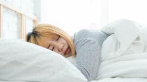 चांगली झोप मिळवण्यासाठी तज्ज्ञांचे ‘हे’ सहा महत्त्वाचे सल्ले….