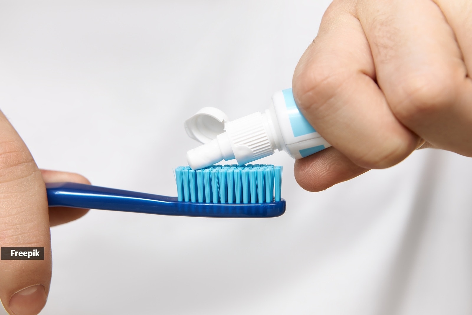 The research highlights how keratin, already used in shampoos and hair treatments, can strengthen enamel in a way fluoride cannot. "If you have a micro crack or a very small defect, it would heal itself without you even realising," Dr Elsharkawy explained. Since enamel does not regenerate once it is lost, the idea that a protein-based toothpaste could help teeth protect themselves is raising hopes of a new, more sustainable alternative to current treatments.