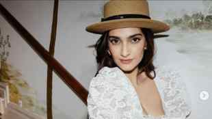 Sonam Kapoor, vintage fashion, vintage fashion trends