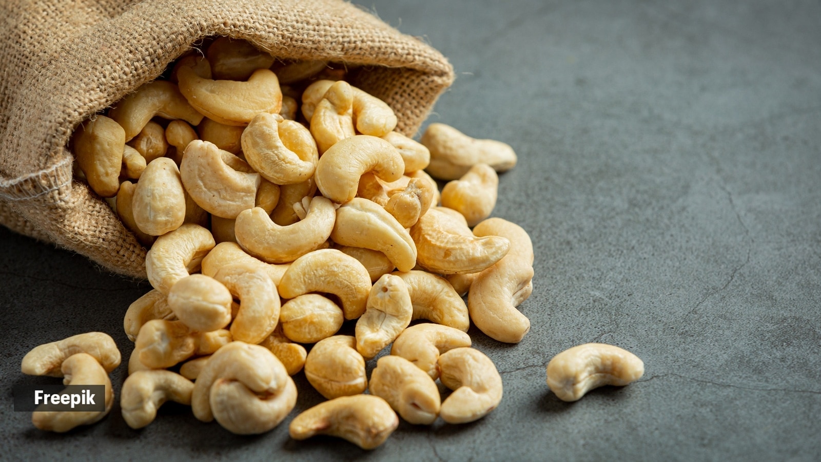 foods to boost mood