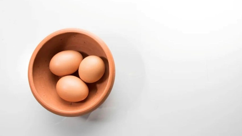 Eggs 