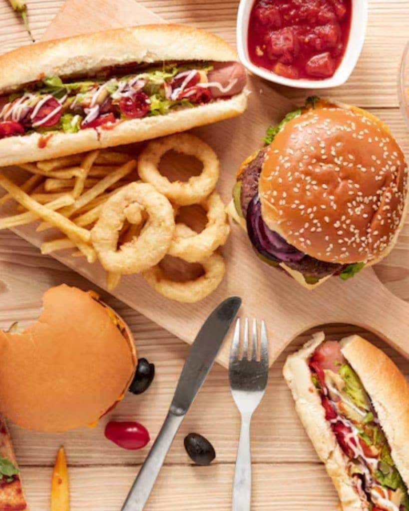 junk food | PCOD in women symptoms | PCOD in women, PCOD symptoms, PCOD or PCOS