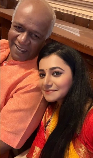 Jui Gadkari and Madhubhau