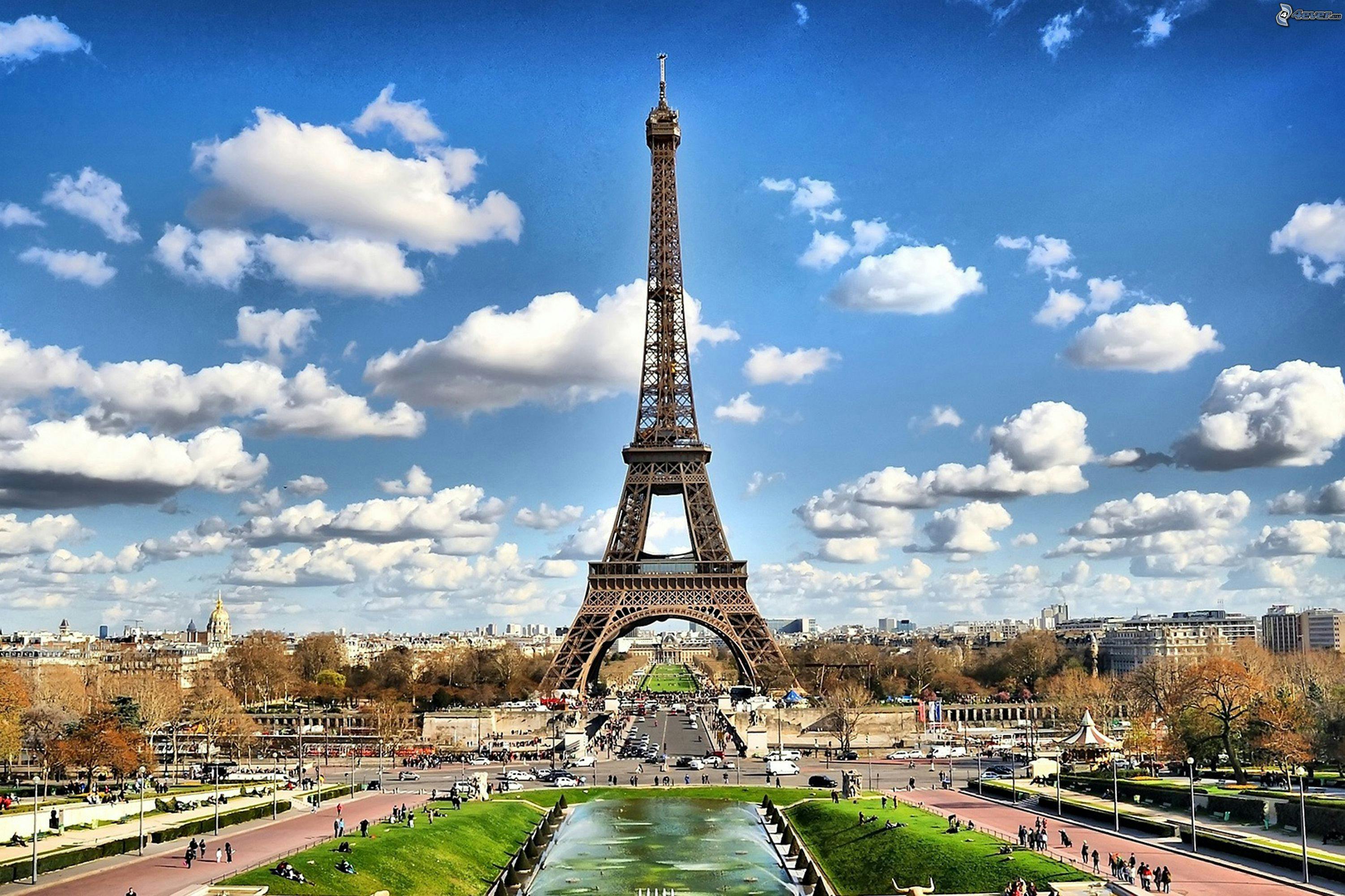 interesting facts about paris eiffel tower