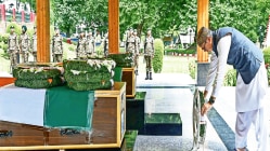 काश्मीरमध्ये दोन जवान शहीद, दहशतवादविरोधी मोहीम नवव्या दिवशीही सुरूच