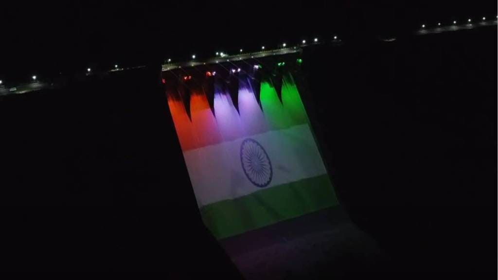 Tricolour 'laser show' painted on the wall of Koyna Dam