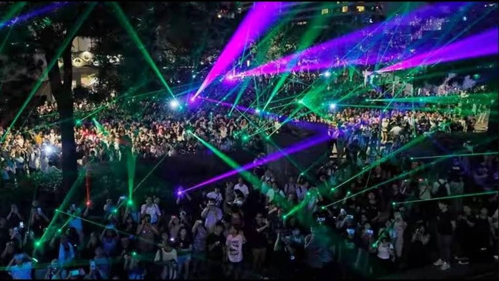 Ban on use of bright, ultra-bright lights during festivals in Sangli