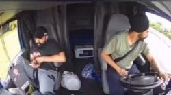 US Pauses Visas For Truck Drivers : ट्रम्प प्रशासनाचा मोठा निर्णय! परदेशी ट्रक चालकांचे व्हिसा रोखले; एका भारतीय ड्रायव्हरची चूक भोवली